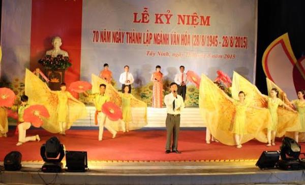 Ngành Văn hoá kỷ niệm 70 năm thành lập 